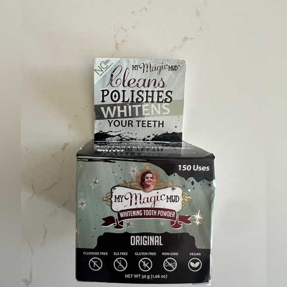 New in unopened box - My Magic Mud Activated Charcoal Teeth Whitening - Picture 2 of 5
